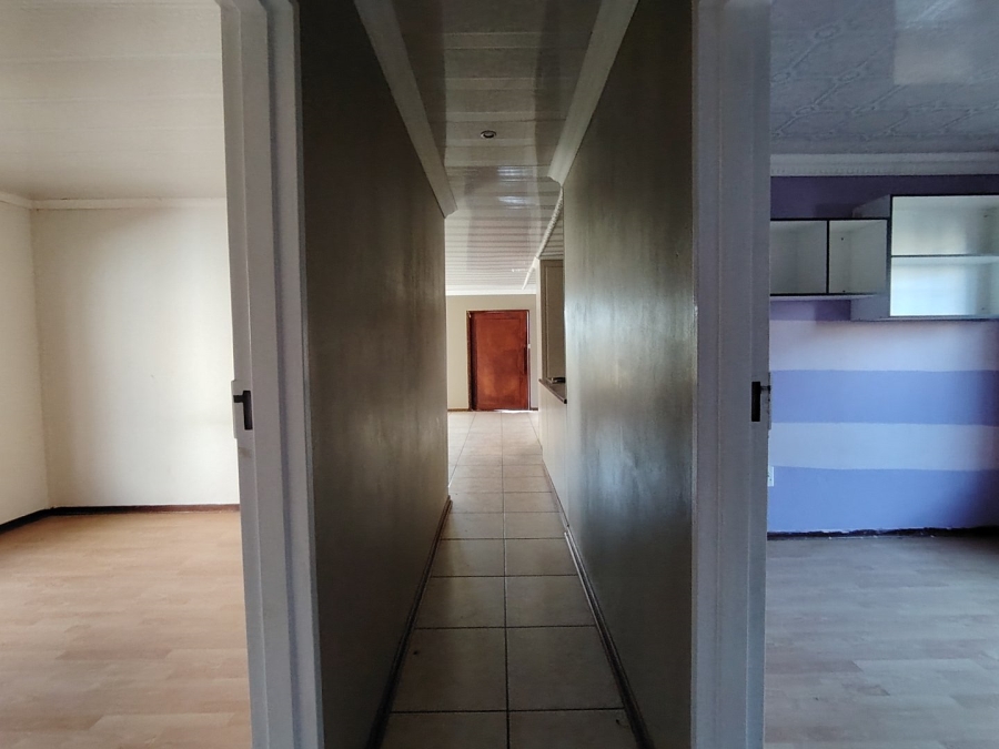4 Bedroom Property for Sale in Mandela View Free State